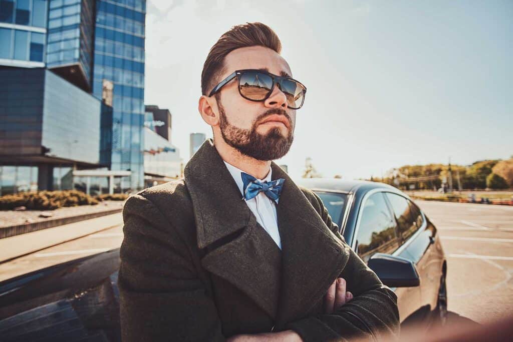 A nova geração de ricos prefere o silêncio à ostentação — um luxo que protege a liberdade, a privacidade e a verdadeira riqueza.